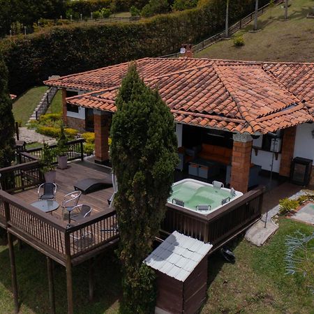 Casa Campestre Montecarlo Guatape- Desayuno A Pareja Villa ภายนอก รูปภาพ