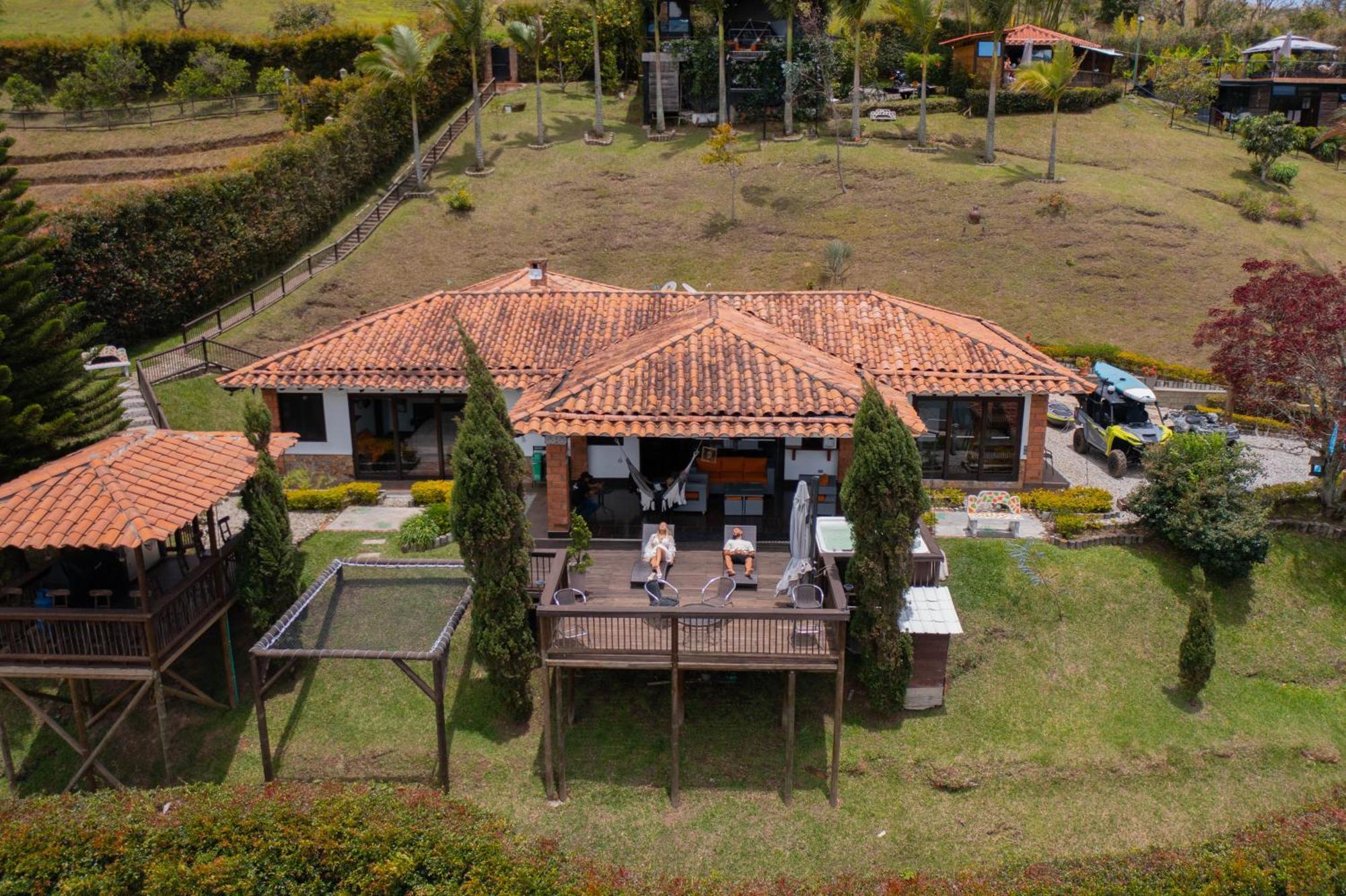 Casa Campestre Montecarlo Guatape- Desayuno A Pareja Villa ภายนอก รูปภาพ