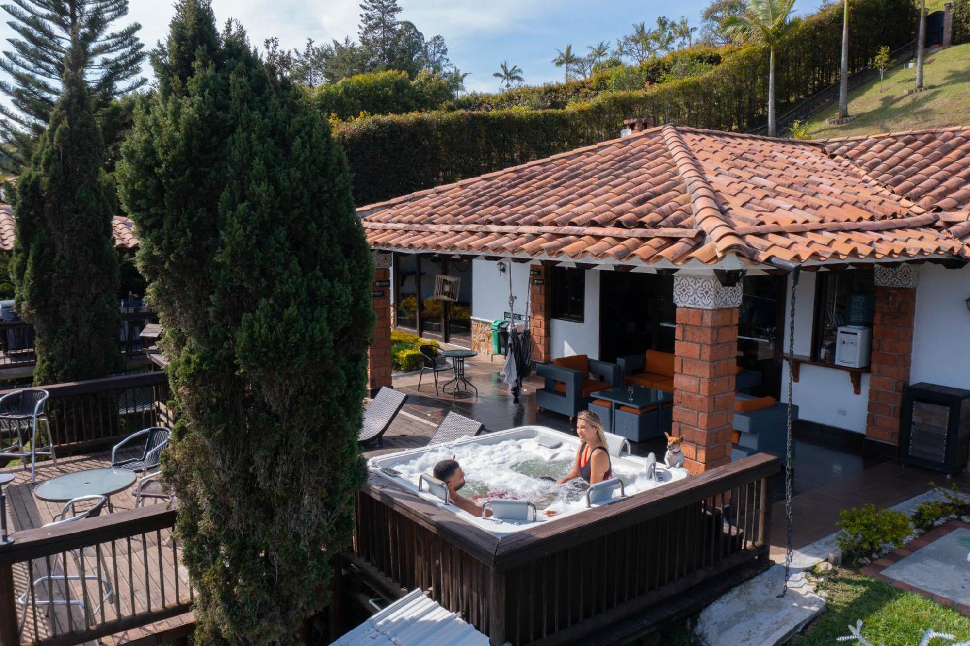 Casa Campestre Montecarlo Guatape- Desayuno A Pareja Villa ภายนอก รูปภาพ