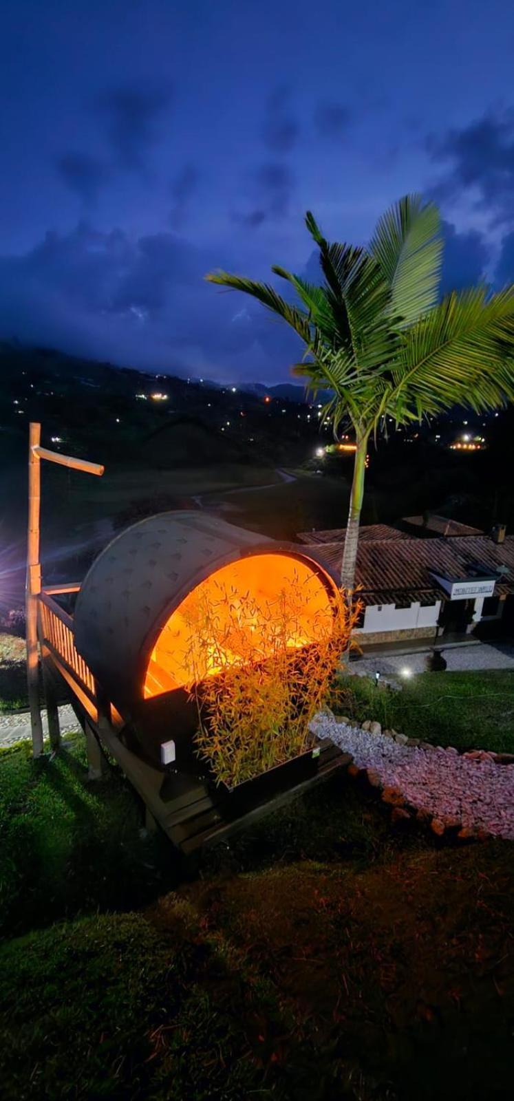 Casa Campestre Montecarlo Guatape- Desayuno A Pareja Villa ภายนอก รูปภาพ