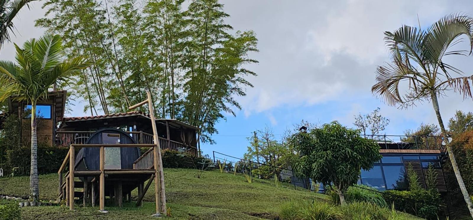 Casa Campestre Montecarlo Guatape- Desayuno A Pareja Villa ภายนอก รูปภาพ