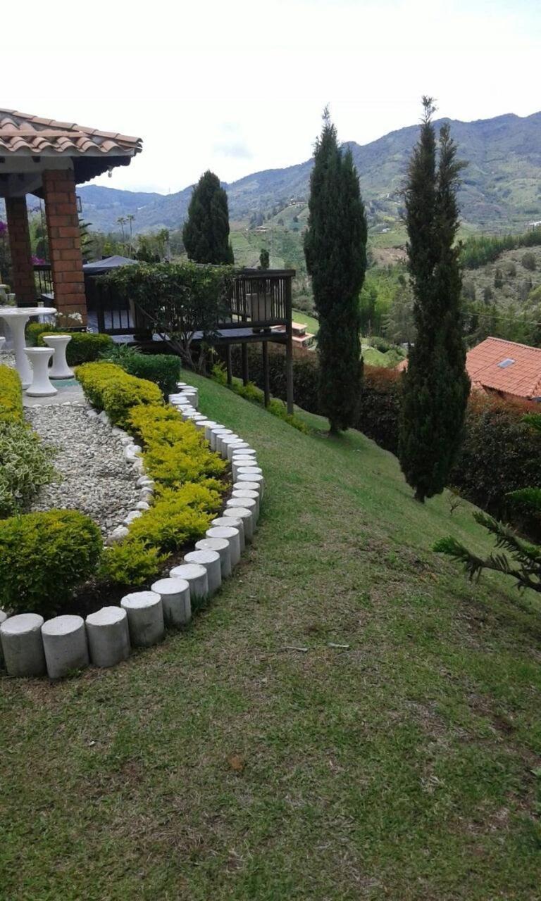 Casa Campestre Montecarlo Guatape- Desayuno A Pareja Villa ภายนอก รูปภาพ