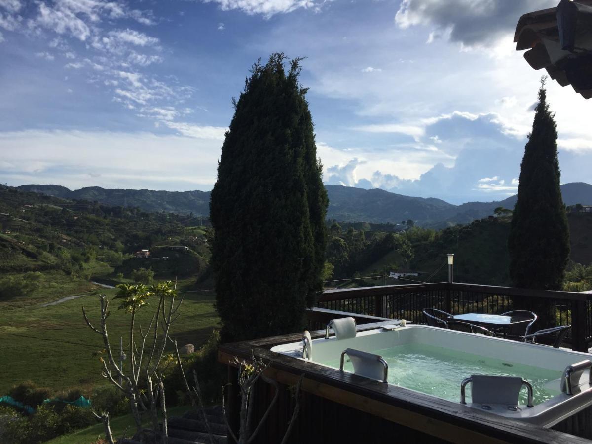 Casa Campestre Montecarlo Guatape- Desayuno A Pareja Villa ภายนอก รูปภาพ