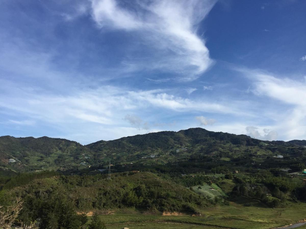 Casa Campestre Montecarlo Guatape- Desayuno A Pareja Villa ภายนอก รูปภาพ